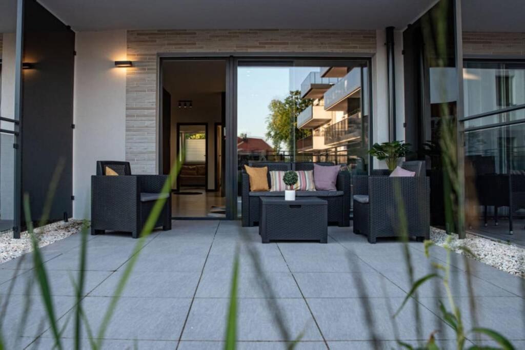 Apartament Twierdza Z Widokiem Na Jezioro أوسترودا المظهر الخارجي الصورة